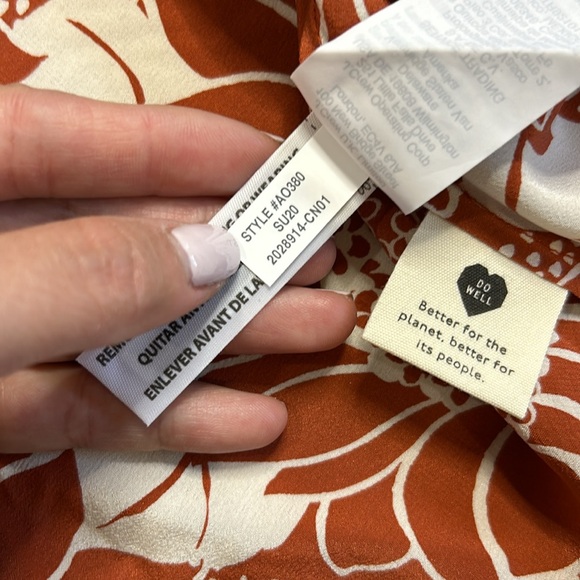 Madewell silk midi slip skirt in sunflower season - Picture 9 of 10